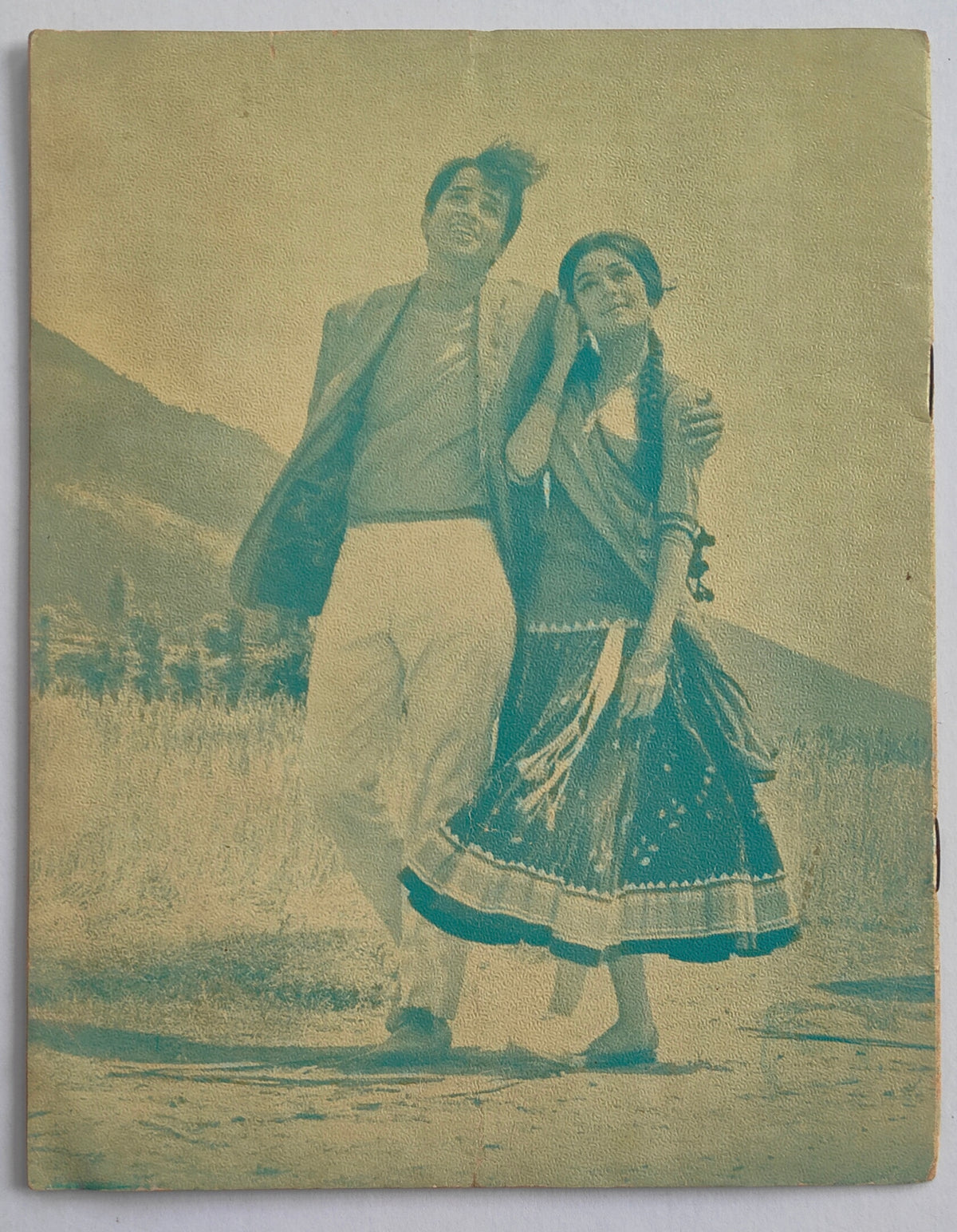 Original 1968 Kanyadaan Bollywood Pressbook Booklet Shashi Kapoor Asha Parekh Shankar Jaikishan Mohan Segal RARE
